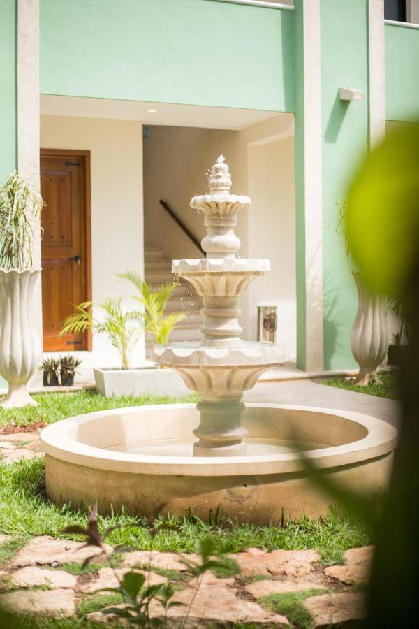 Maculan Otel Valladolid  Dış mekan fotoğraf